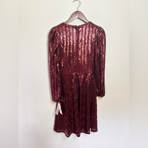 Nanette Lapore red long sleeve sequins holiday mini dress size 2 new - Picture 5 of 6
